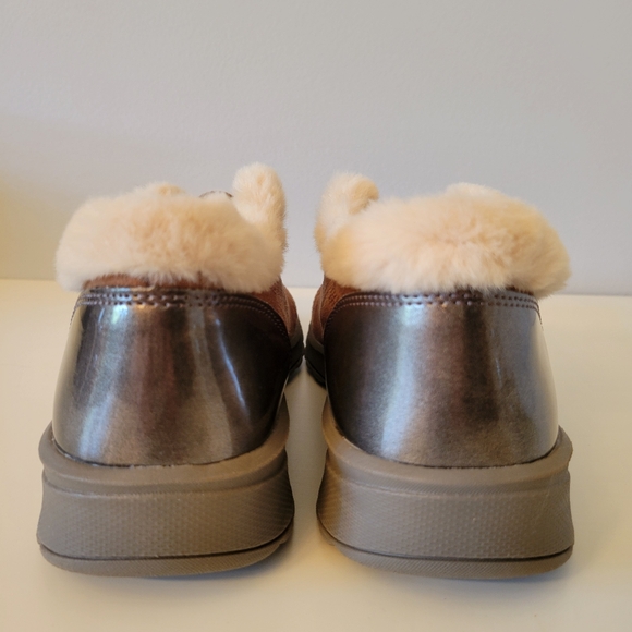 Bzees Golden Cozy Comfort Lightweight Shoe Bootie with Faux Fur Collar Size 8 - Picture 9 of 12